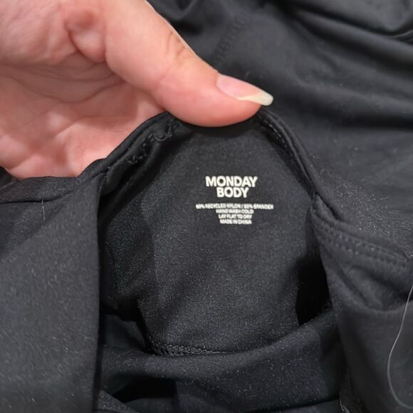 Monday Body Sequoia Romper - Black - Picture 4 of 5